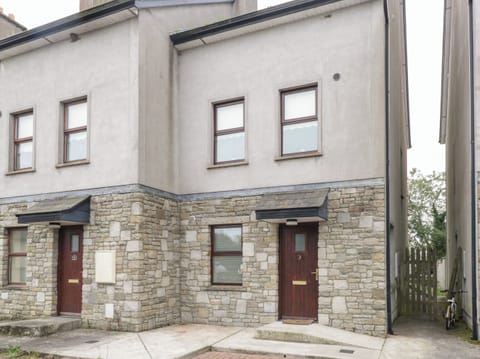 Cottage | Front of property