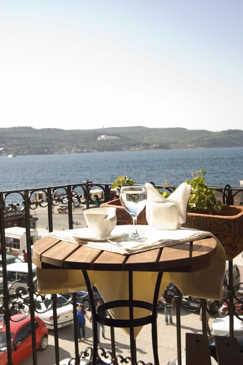Premium bedding, minibar, in-room safe, free WiFi