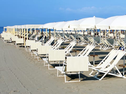 Private beach nearby, sun loungers, beach umbrellas