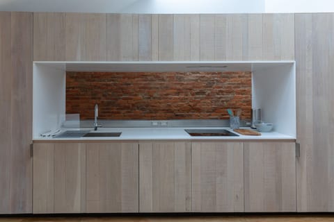 Modern Kitchen with hideaway cabinets