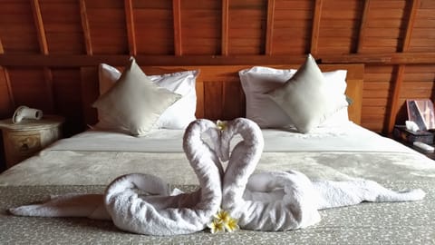 Standard Double Room, 1 Double Bed, Garden View | Minibar, free WiFi, bed sheets