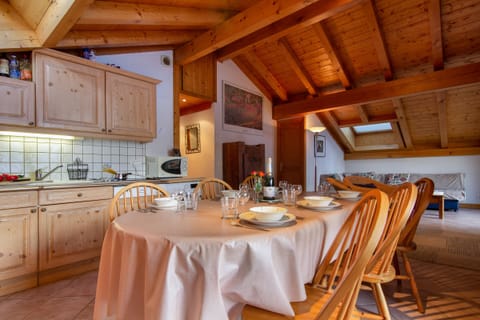 Kitchen and dining area