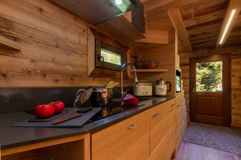 Extraordinary open kitchen