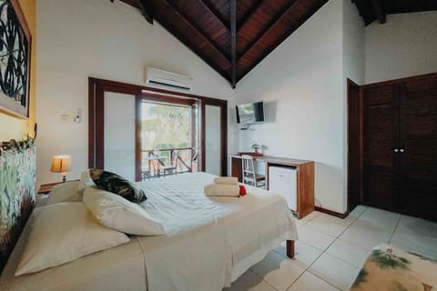 Suite Deluxe | Minibar, free WiFi, bed sheets