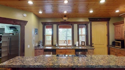 Natural light pour into the kitchen which illuminates the whole area.