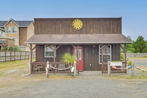 Long Beach Vacation Rental | Studio | 1BA | 816 Sq Ft | Step-Free Access