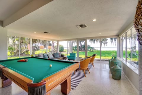 Tavares Vacation Rental | 3BR | 2BA | 2,800 Sq Ft | Step-Free Access