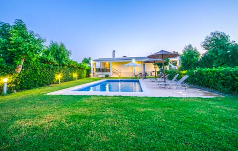Deluxe Villa | Garden