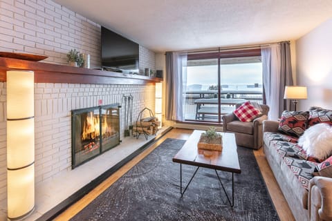 Relax in front of the fire place after long day of skiing or hiking