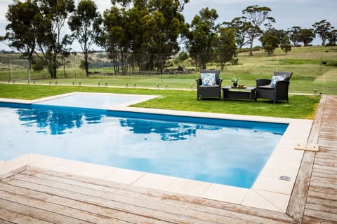 Pool area 