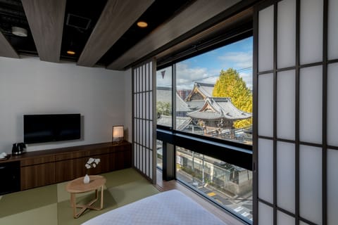 Superior Queen Room | Interior