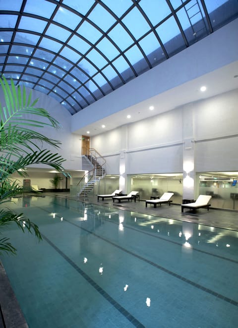 Indoor pool, outdoor pool