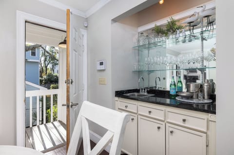 Bar Area / Back yard access