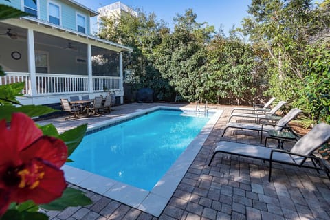 Pool (2)