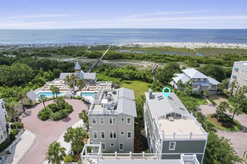 Welcome to the Beach Lawn Cottage!