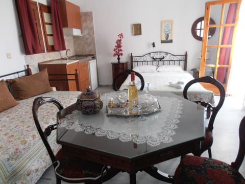 Superior Studio, Nice View | Private kitchenette | Fridge, coffee/tea maker, electric kettle, cookware/dishes/utensils