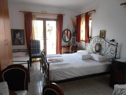 Superior Studio with two Balconies, (Sea View and Mountain View) | Premium bedding, pillowtop beds, in-room safe, blackout drapes