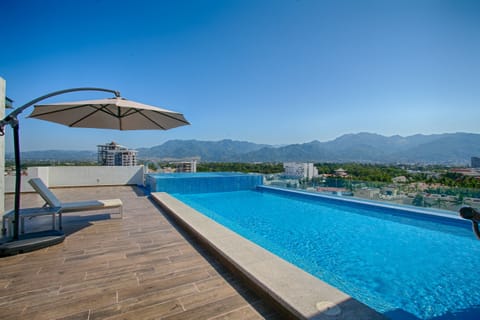 Rooftop pool