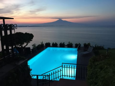  Overwater Exclusive use swimming pool
