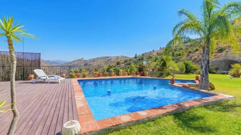 Casa Ana de Guaro by Ruralidays