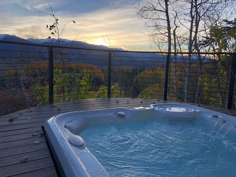 Heavenly Jacuzzi 