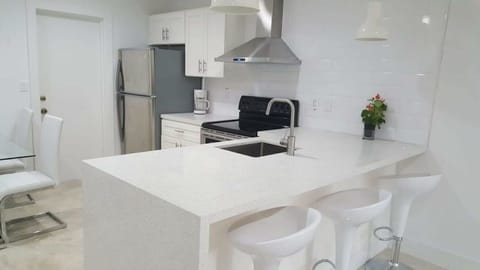 Fully equipped kitchen with all the necessities that will make you feel at home!