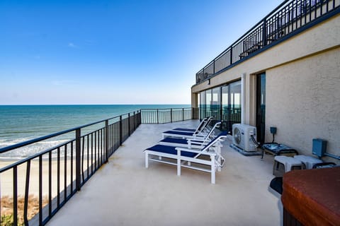 Surf Master Penthouse F