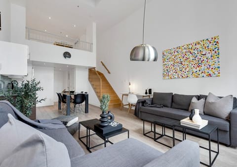 01-LIVING-ROOM-01-DT-501