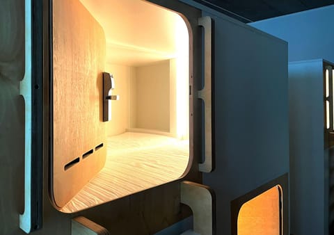 Einzel Kapsel | Iron/ironing board, free WiFi, bed sheets