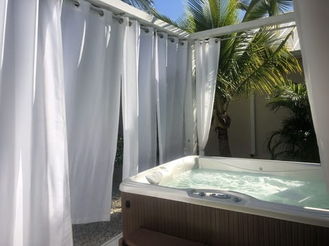 Private Hot Tub with curtains 