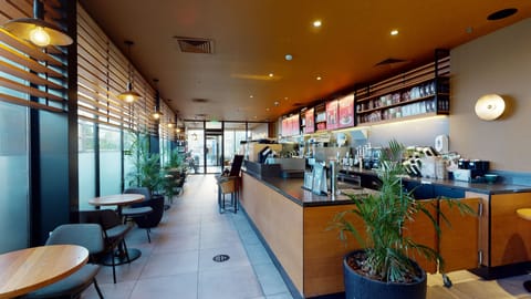 Coffee shop