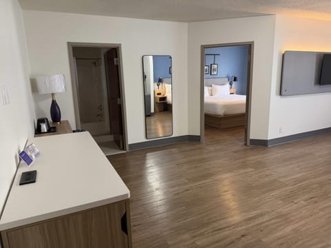Suite, Multiple Beds, Non Smoking | Desk, blackout drapes, iron/ironing board, free WiFi