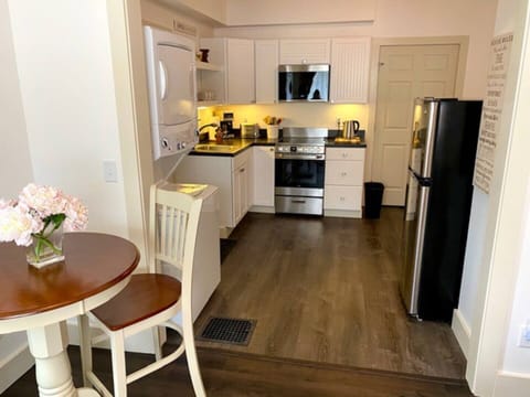 "What a GREAT place! The location, the amenities, the outdoor space by the river and the studio itself were ALL top notch. You WON'T be disappointed!" ...Michael