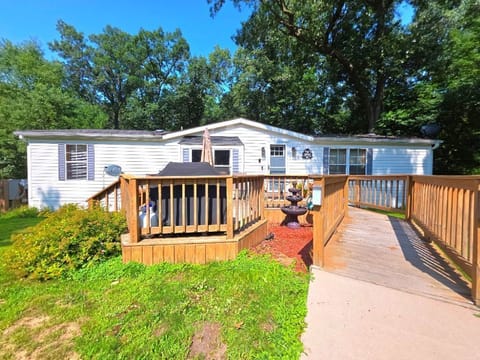 Deck and House entry