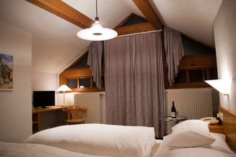 Premium bedding, down comforters, pillowtop beds, individually furnished