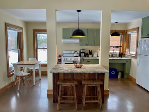 Spacious Ascutney Cabin with Mountain Views, Pet-Friendly | Private kitchen | Full-size fridge, microwave, oven, stovetop