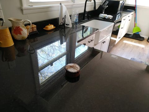 Kitchen w county sink