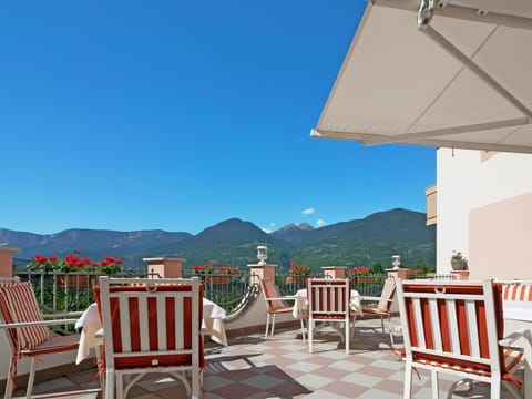 Sky, Furniture, Property, Table, Chair, Azure, Outdoor Table, Wood, Shade, Outdoor Furniture