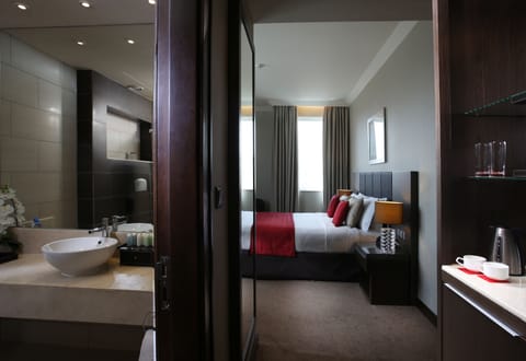 In-room safe, desk, soundproofing, iron/ironing board