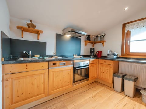 Kitchen, Wood, Cabinetry, Interior Design, Countertop, Kitchen Appliance, Major Appliance, Flooring, Furniture, Ceiling