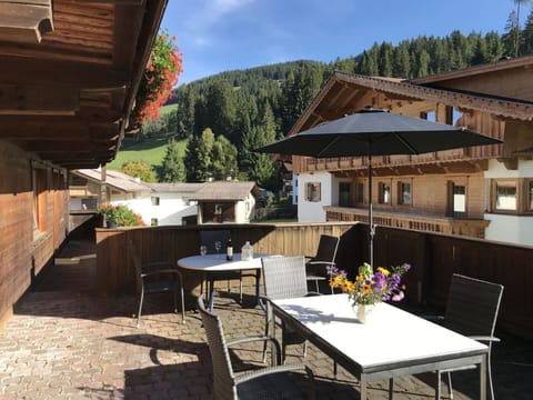 Property, Patio, Building, Furniture, House, Table, Room, Real Estate, Backyard, Outdoor Table