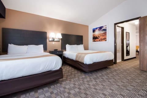 Blackout drapes, iron/ironing board, free WiFi, bed sheets