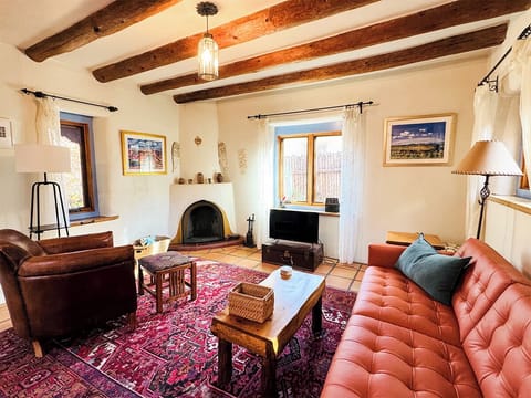 Living Room. Vigas. Kiva Fireplace