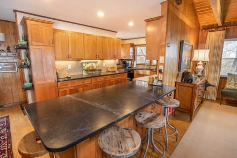 Kitchen with Counter-Height Bar Stool Seating for 4!