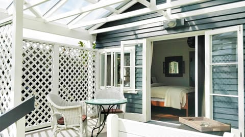 Romantic Cottage, 1 King Bed, Garden View, Garden Area | Terrace/patio