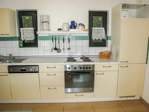 Cabinetry, Countertop, Sink, Kitchen Sink, Tap, Kitchen Appliance, Kitchen Stove, Kitchen, Home Appliance, Gas Stove