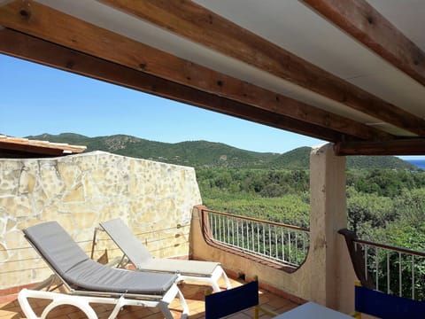 Sky, Property, Furniture, Plant, Shade, Wood, Interior Design, Building, Cottage, Tree