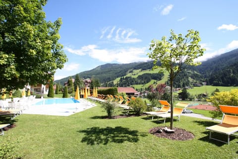 Apartment | Pool | Outdoor pool