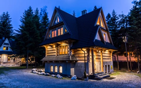 Front of property - evening/night