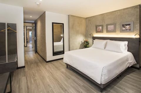 In-room safe, iron/ironing board, free WiFi, bed sheets